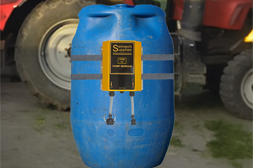 Pump module strapped to 200 litre barrel