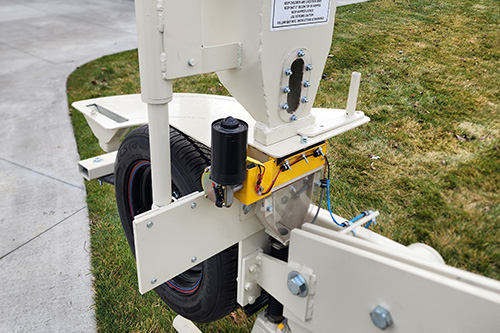 A pellet dispnser using a Selmech Supplies Powdermaster rotor feed assembly